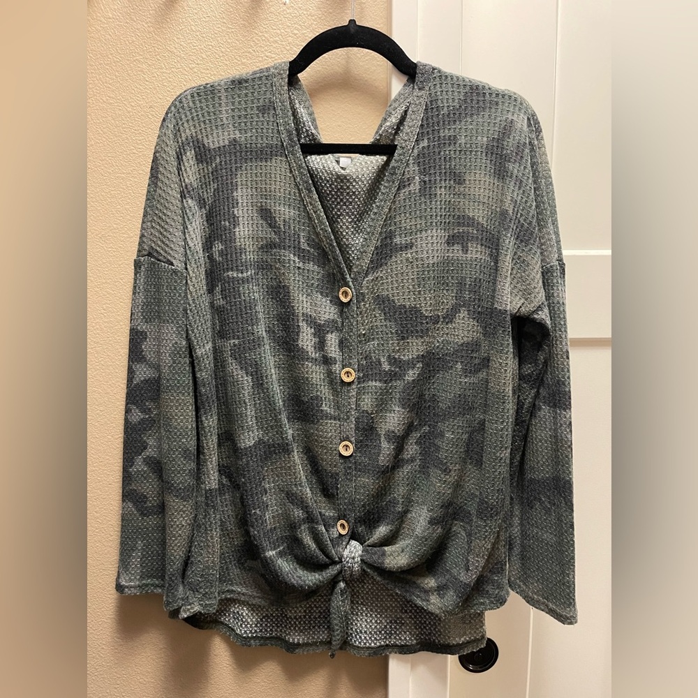 Camo button up top